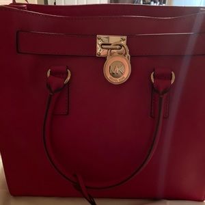 Micheal Kors Bag